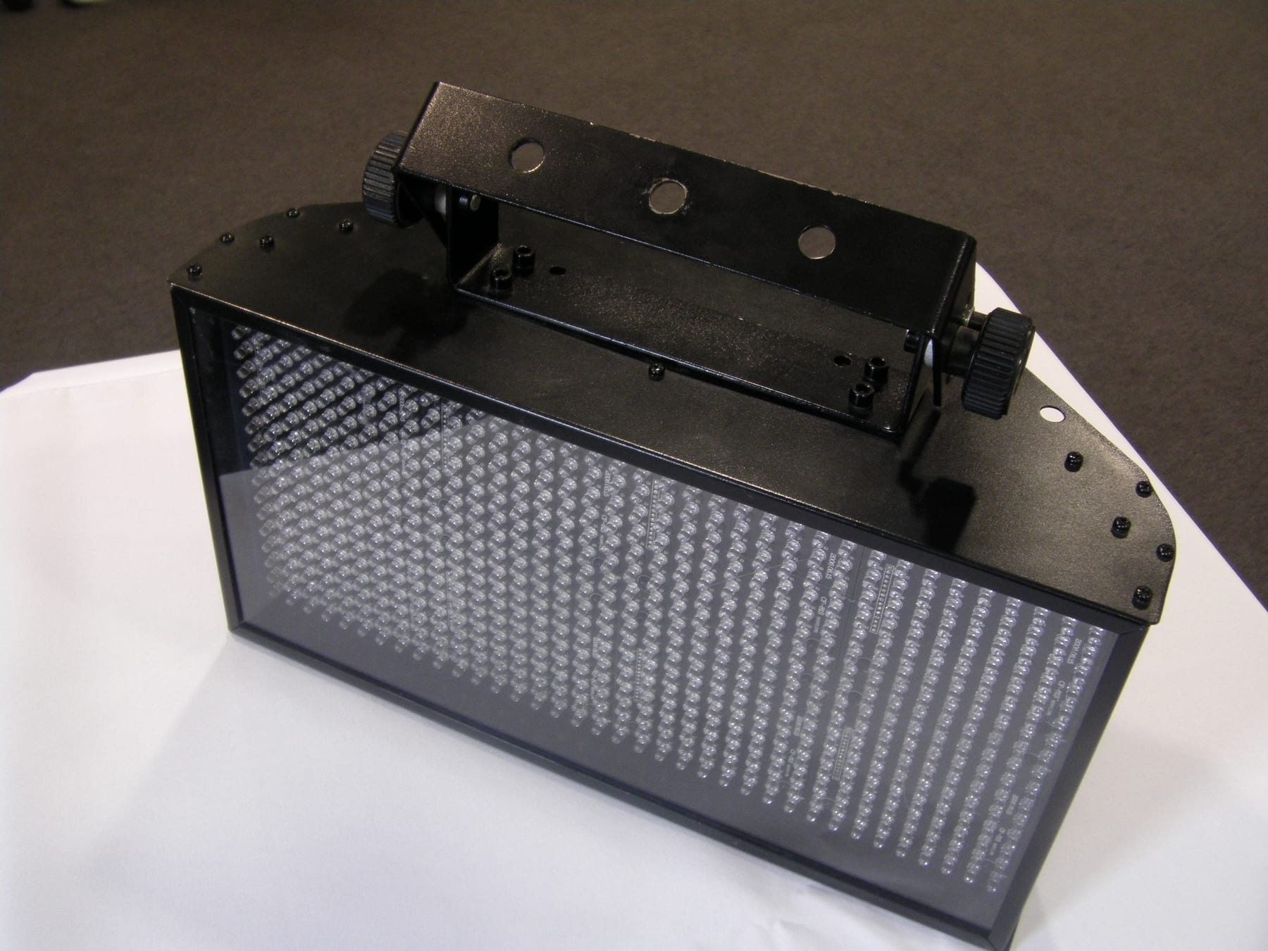 Audio-visual and lighting equipment (2)