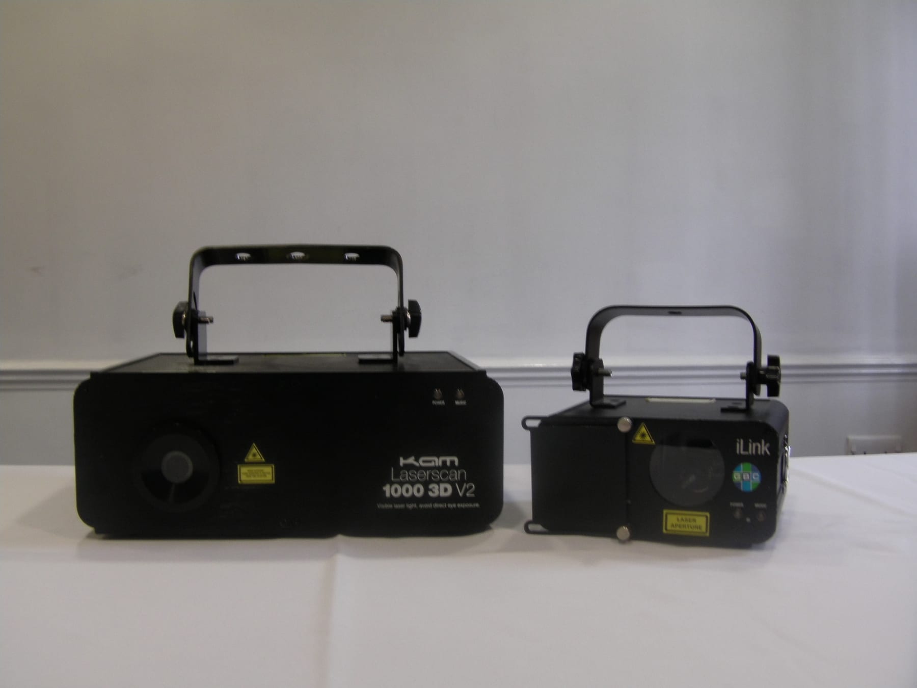 Audio-visual and lighting equipment (20)