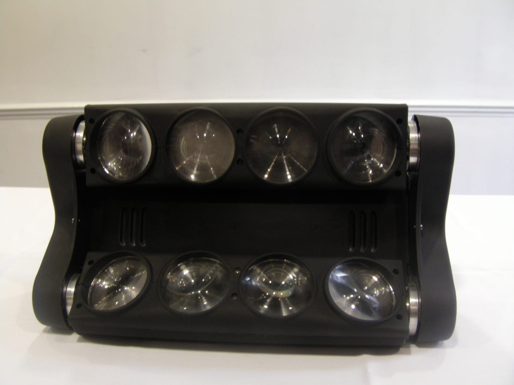 Audio-visual and lighting equipment (16)