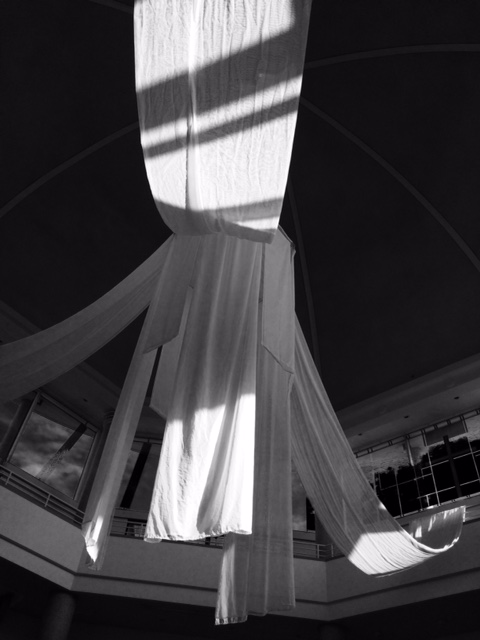 Full-length view of the centre drape installation